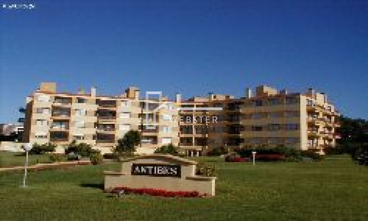 Apartamento ID.2161 - Apartamento en venta 1 dormitorio, Playa Brava, Punta del Este.