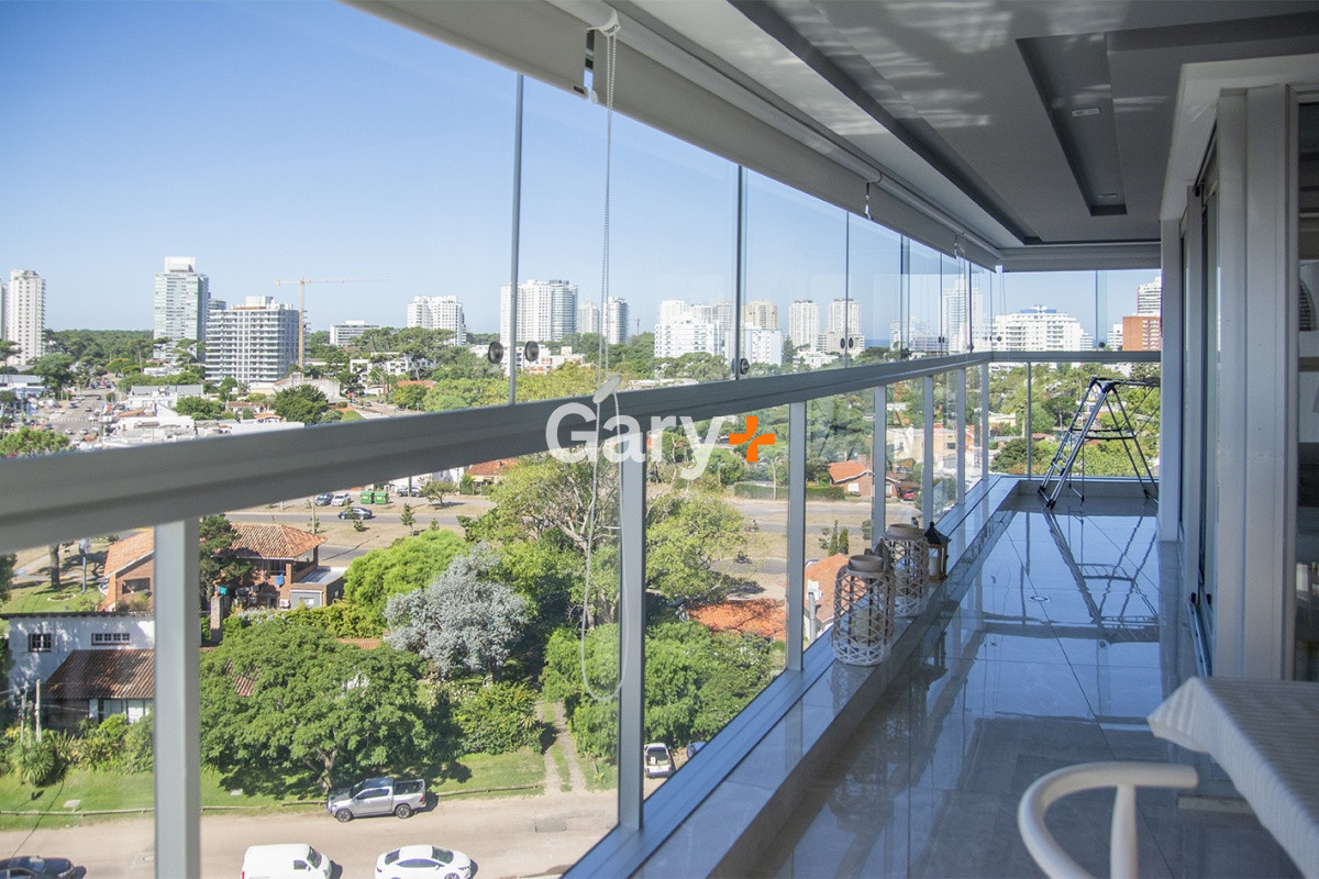 Apartamento ID.28248 - Apartamento 2 dormitorios en venta a metros del mar, Punta del Este