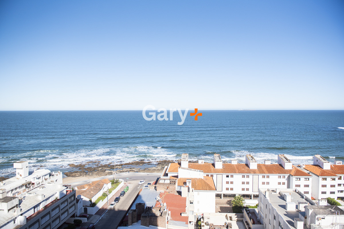 Apartamento ID.29014 - Departamento de 1 dormitorio en venta en Peninsula, vista al mar. 