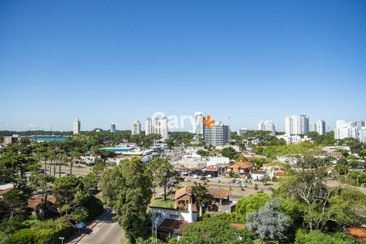 Apartamento ID.28248 - Apartamento 2 dormitorios en venta a metros del mar, Punta del Este