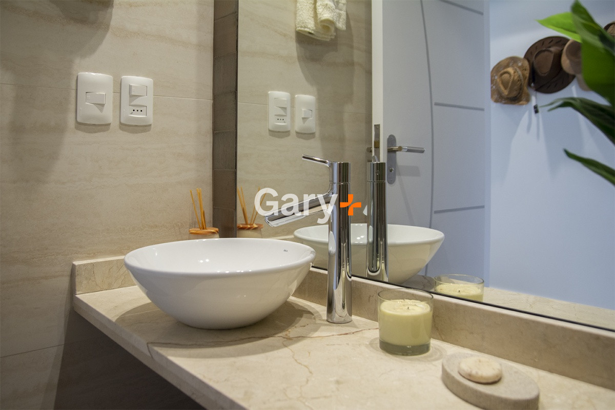 Apartamento ID.28248 - Apartamento 2 dormitorios en venta a metros del mar, Punta del Este