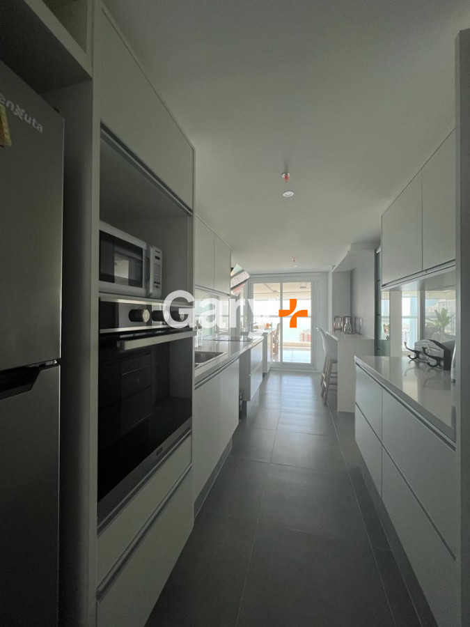 Apartamento ID.27300 - Departamento Miami Boulevard II, a pasos del mar con hermosa vista
