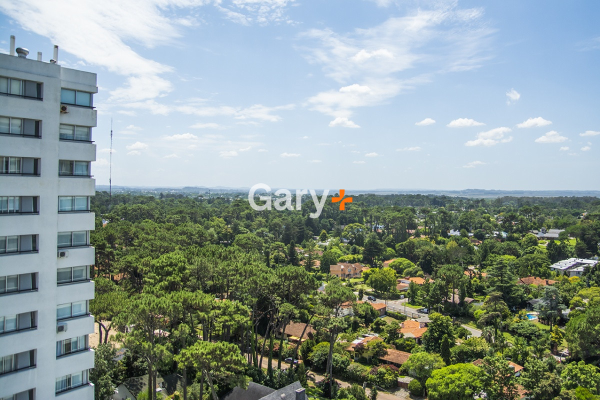 Apartamento ID.27946 - Oportunidad imperdible, comodo departamento en venta punta del este.