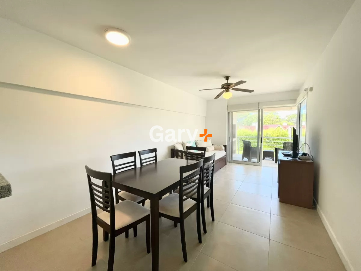 Apartamento ID.28893 - Departamento en Venta de 1 dormitorio en La Sirenuse, Punta del Este