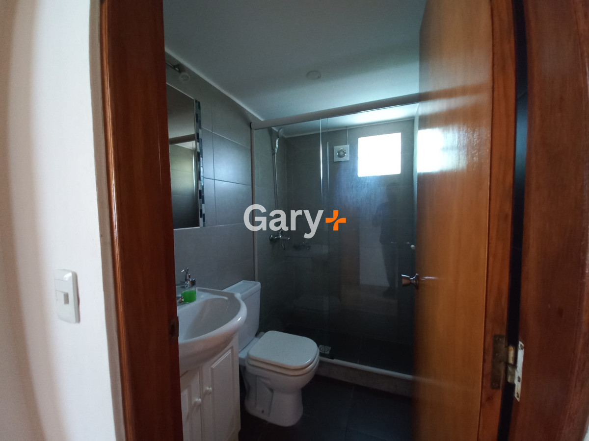 Casa ID.27064 - Vende casa de 3 dormitorios totalmente reformada. Con piscina climatizada. Cerca de colegios, Punta del Este 