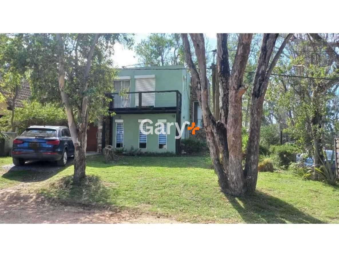 Casa ID.27974 - Venta Casa 3 dormitorios y piscina en a 100 mts de la playa en Balneario Buenos Aires