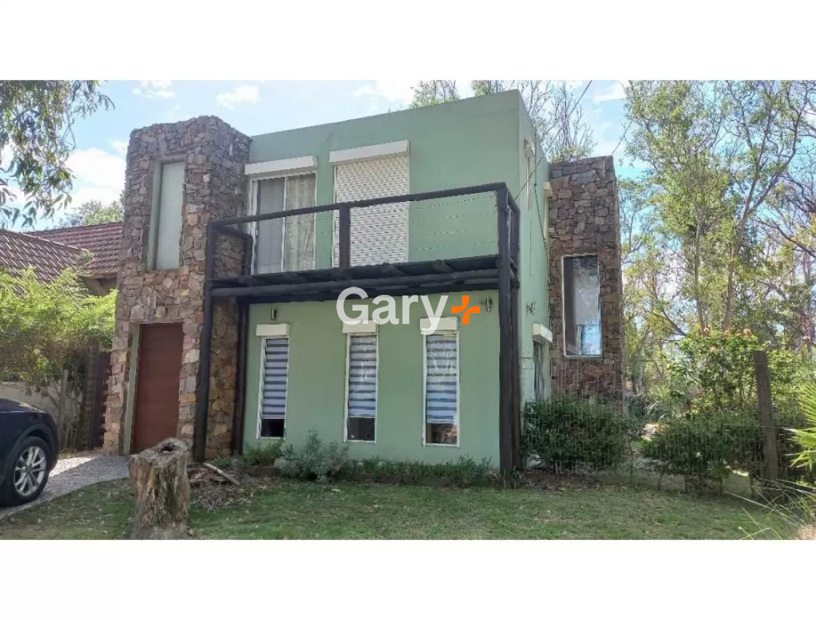 Casa ID.27974 - Venta Casa 3 dormitorios y piscina en a 100 mts de la playa en Balneario Buenos Aires