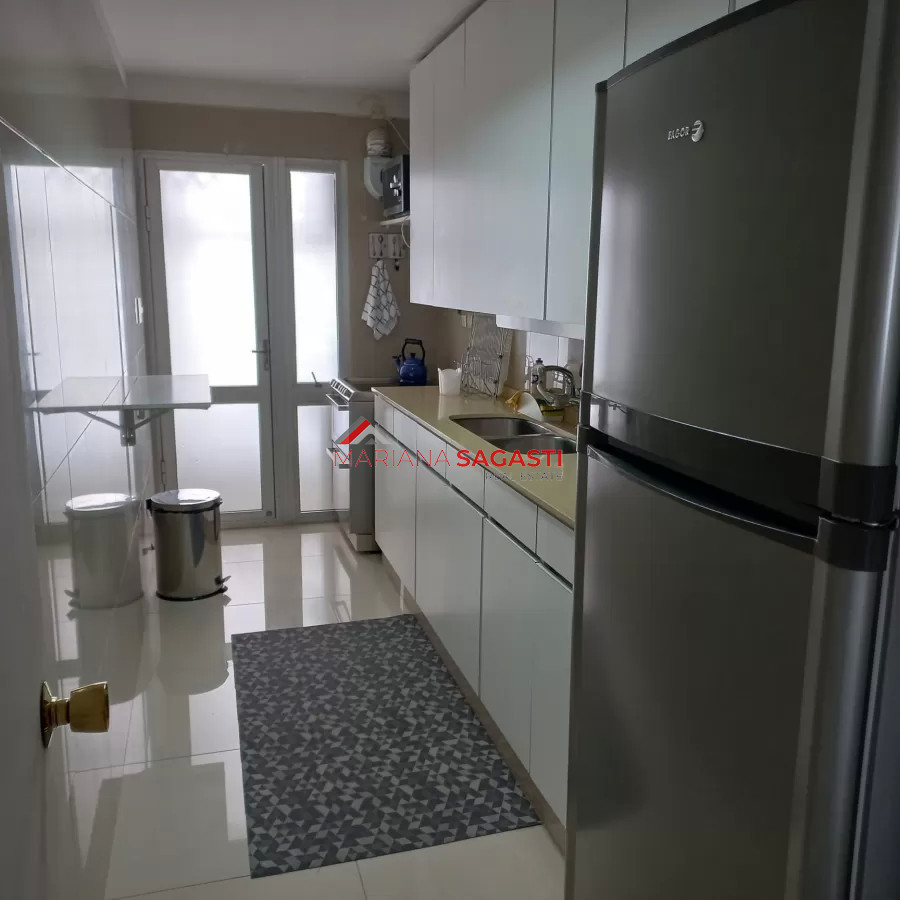 Apartamento ID.3902 - Apartamento de 3 dormitorios en venta en Punta del Este, vista al puerto.