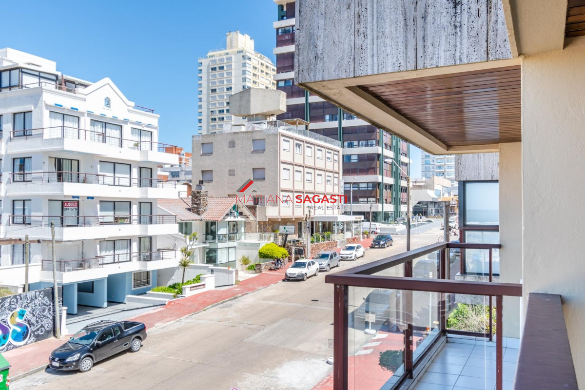 Apartamento ID.3504 - Hermoso Departamento en venta ubicado en la Península.