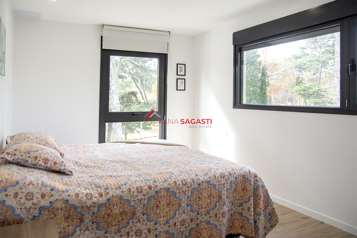 Casa ID.4045 - Casa ideal de 4 dormitorios en suite en San Rafael Punta del Este.