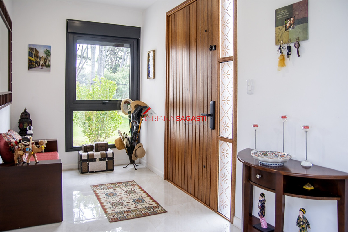 Casa ID.4045 - Casa ideal de 4 dormitorios en suite en San Rafael Punta del Este.