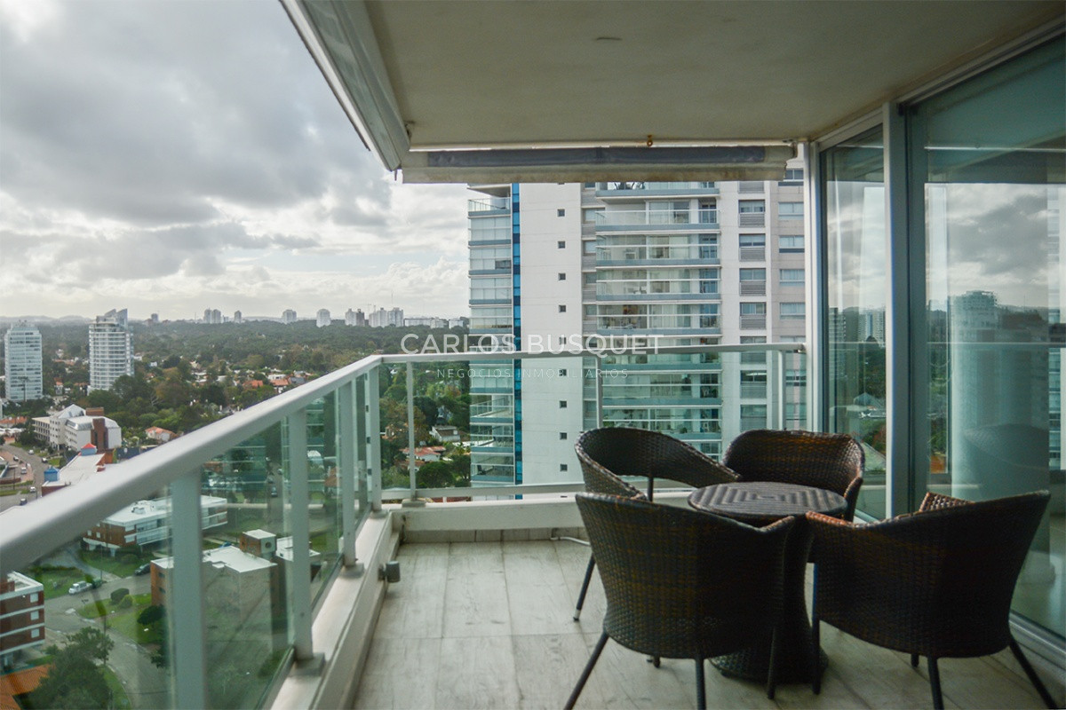 Apartamento ID.1690 - Departamento de 3 dormitorios en venta a pasos del mar. Gala Tower