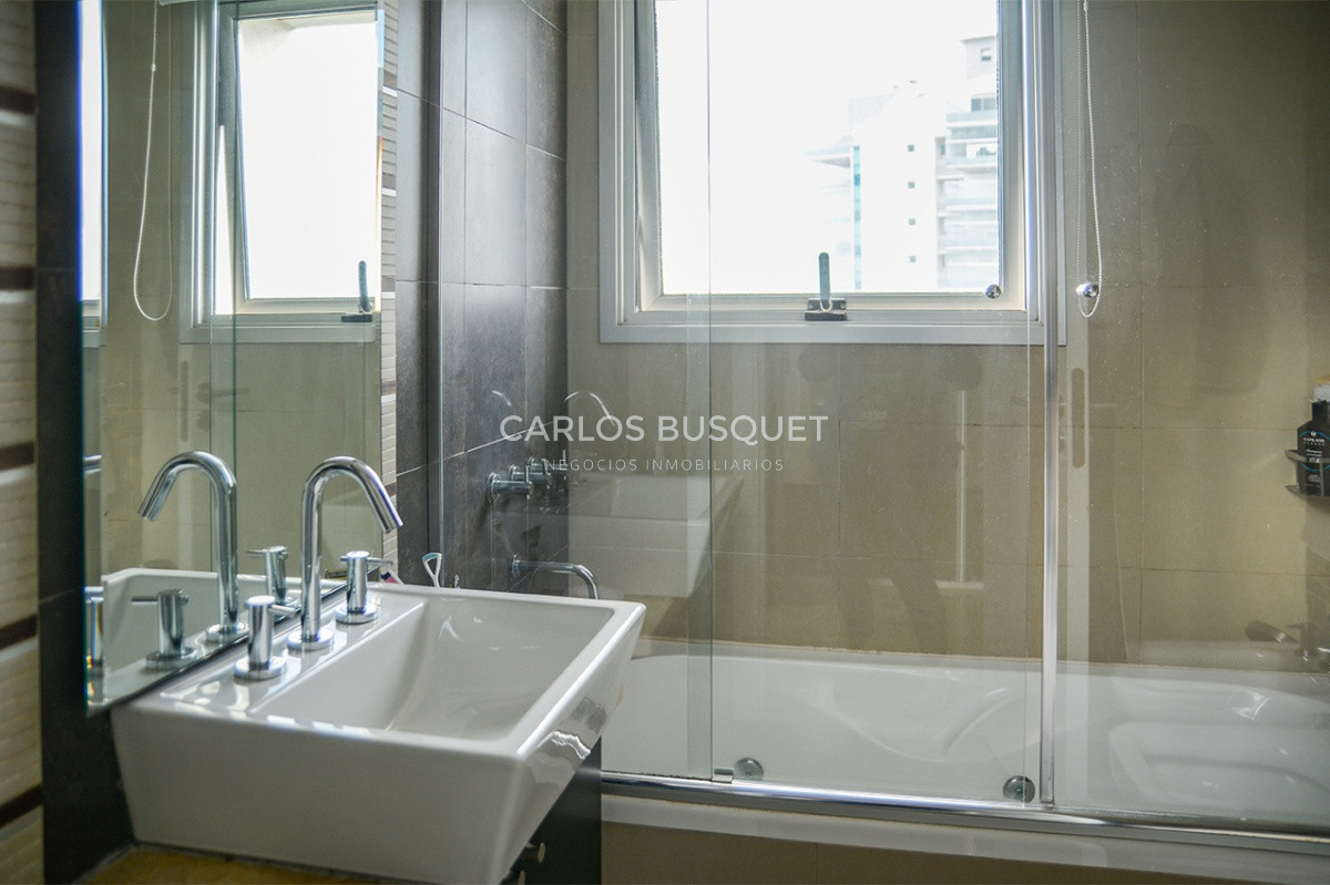 Apartamento ID.1690 - Departamento de 3 dormitorios en venta a pasos del mar. Gala Tower