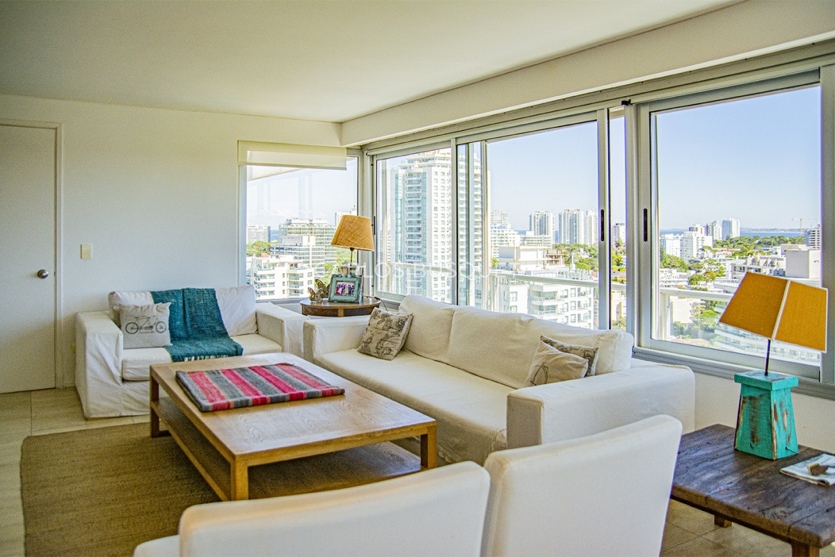 Apartamento ID.1125 - Excelente departamento en Punta del Este