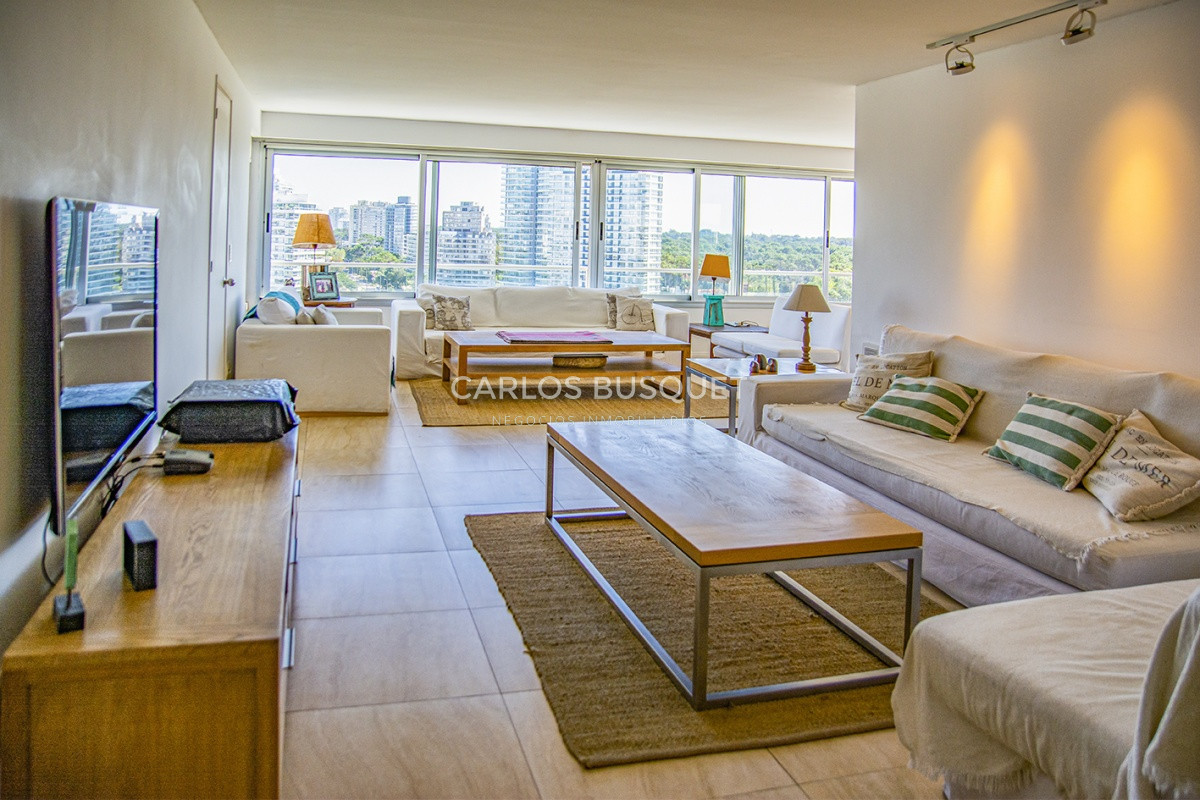 Apartamento ID.1125 - Excelente departamento en Punta del Este