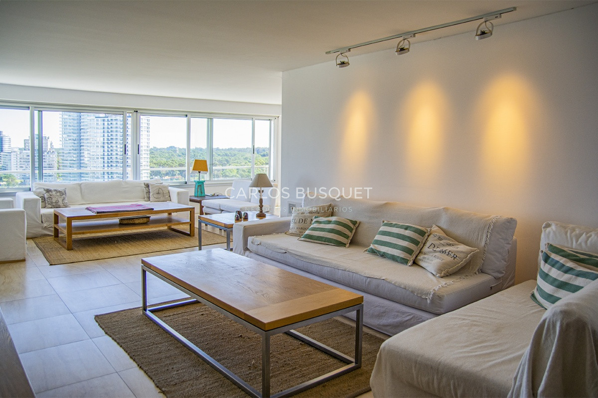 Apartamento ID.1125 - Excelente departamento en Punta del Este