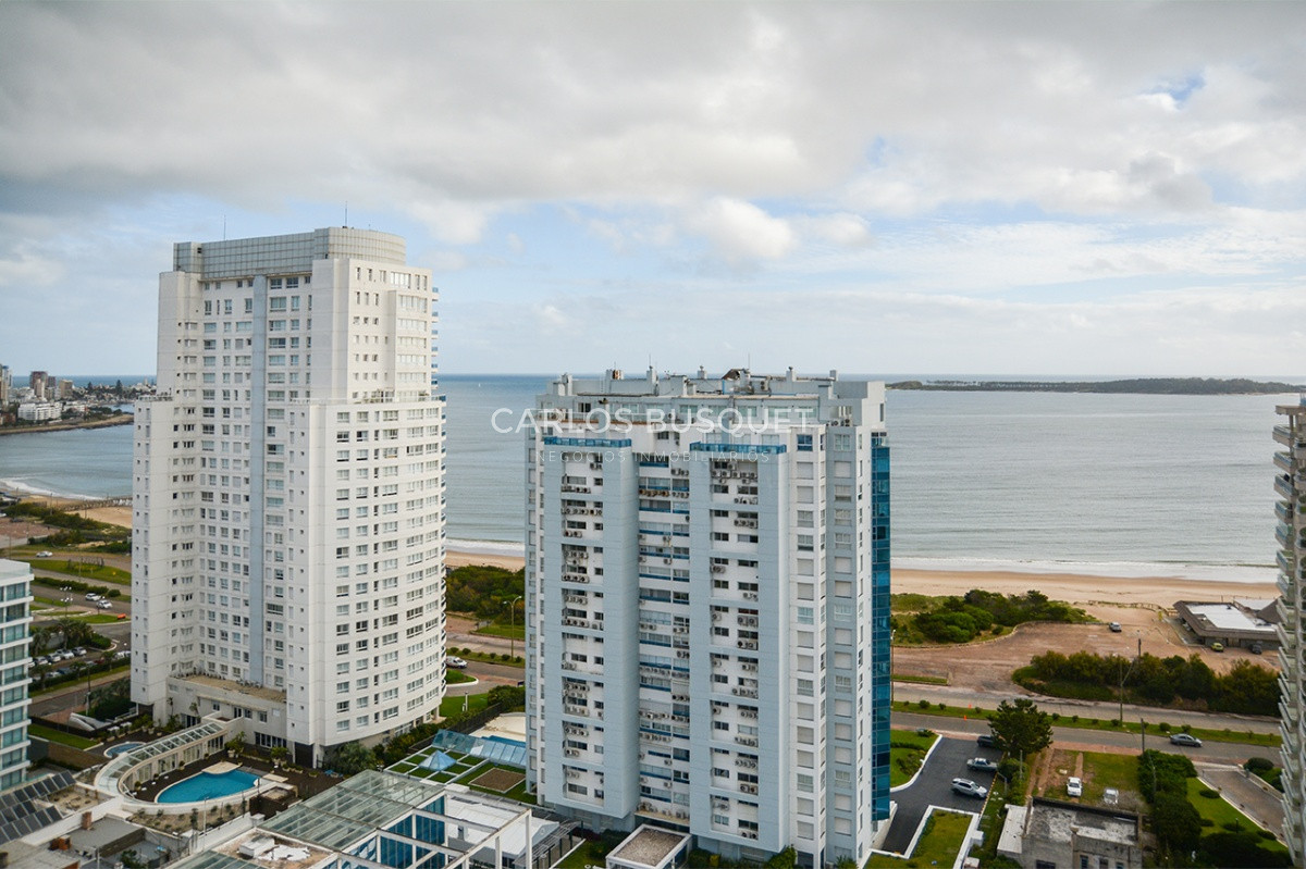 Apartamento ID.1690 - Departamento de 3 dormitorios en venta a pasos del mar. Gala Tower