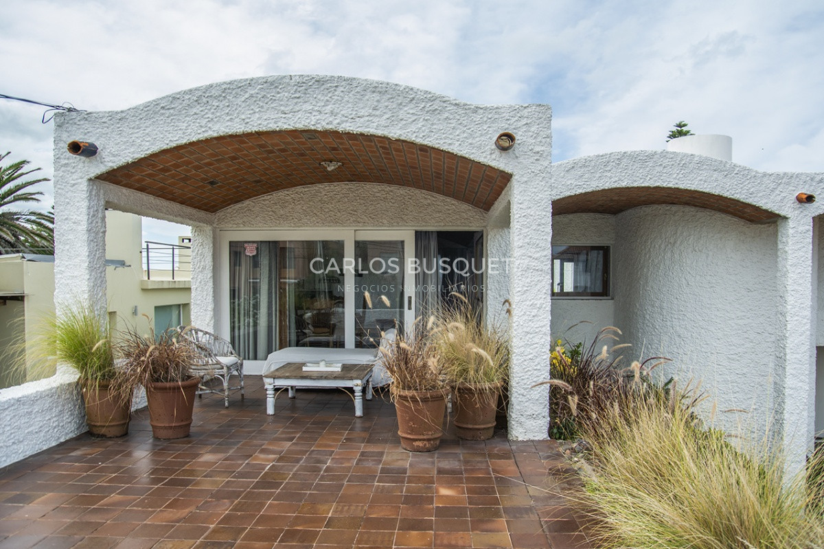 Casa ID.85 - Hermosa casa en venta en zona de la península.