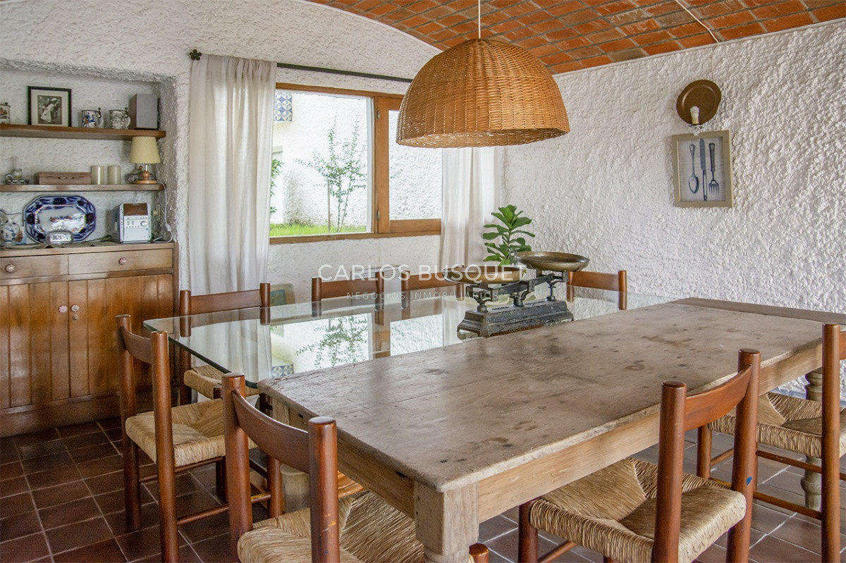 Casa ID.85 - Hermosa casa en venta en zona de la península.