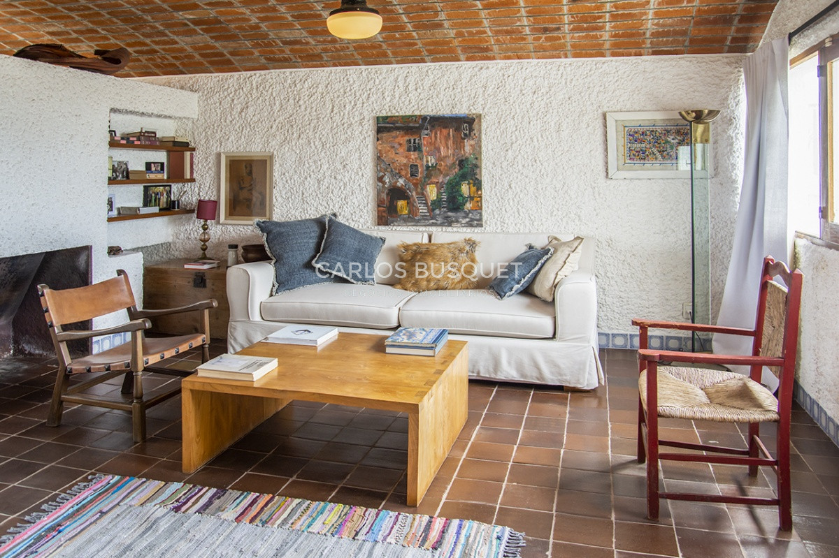 Casa ID.85 - Hermosa casa en venta en zona de la península.