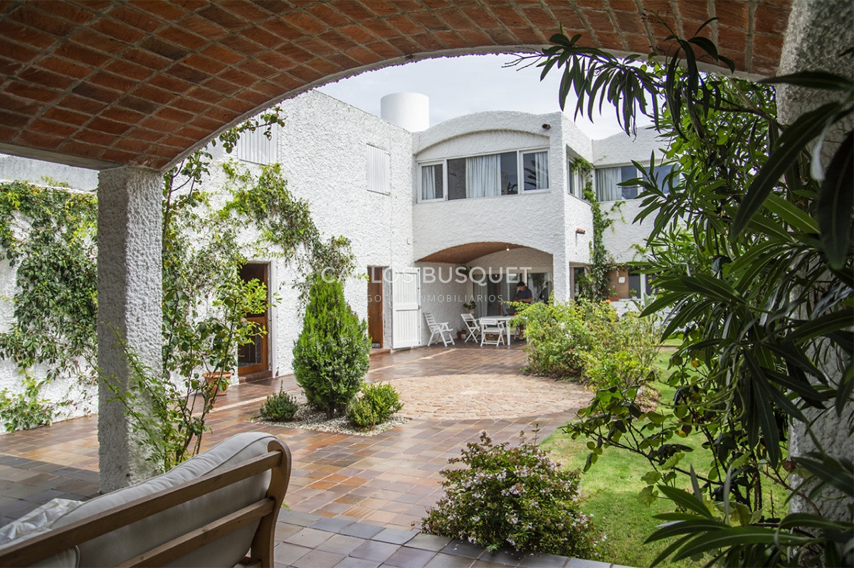 Casa ID.85 - Hermosa casa en venta en zona de la península.