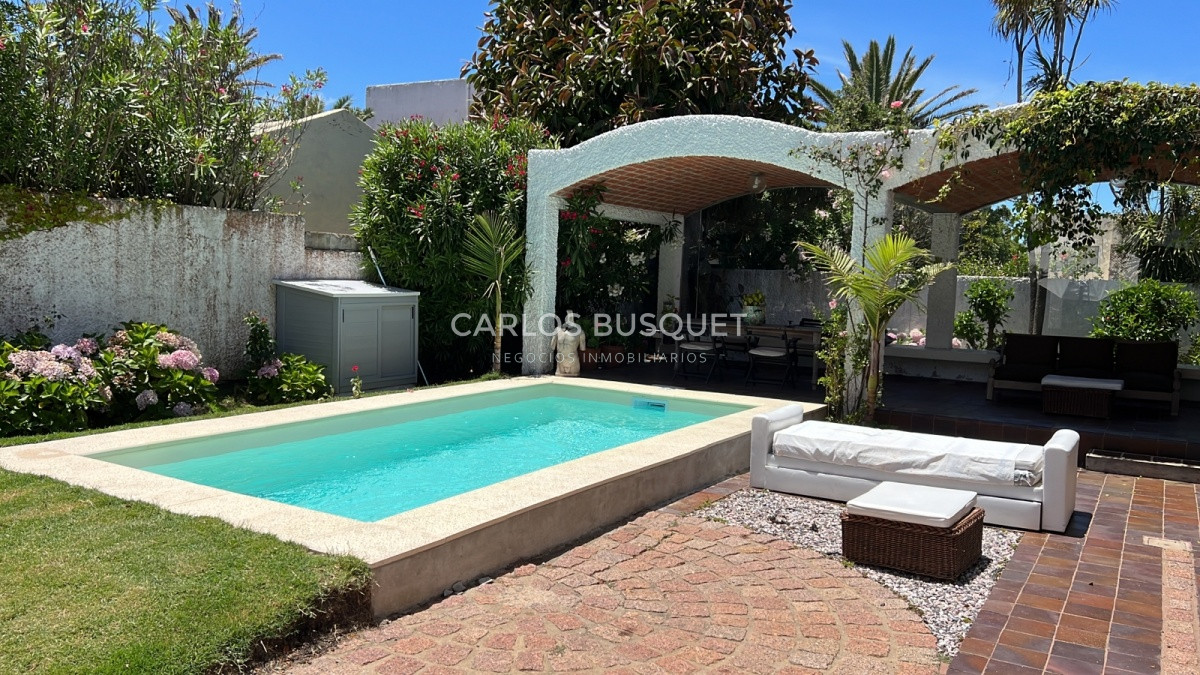 Casa ID.85 - Hermosa casa en venta en zona de la península.