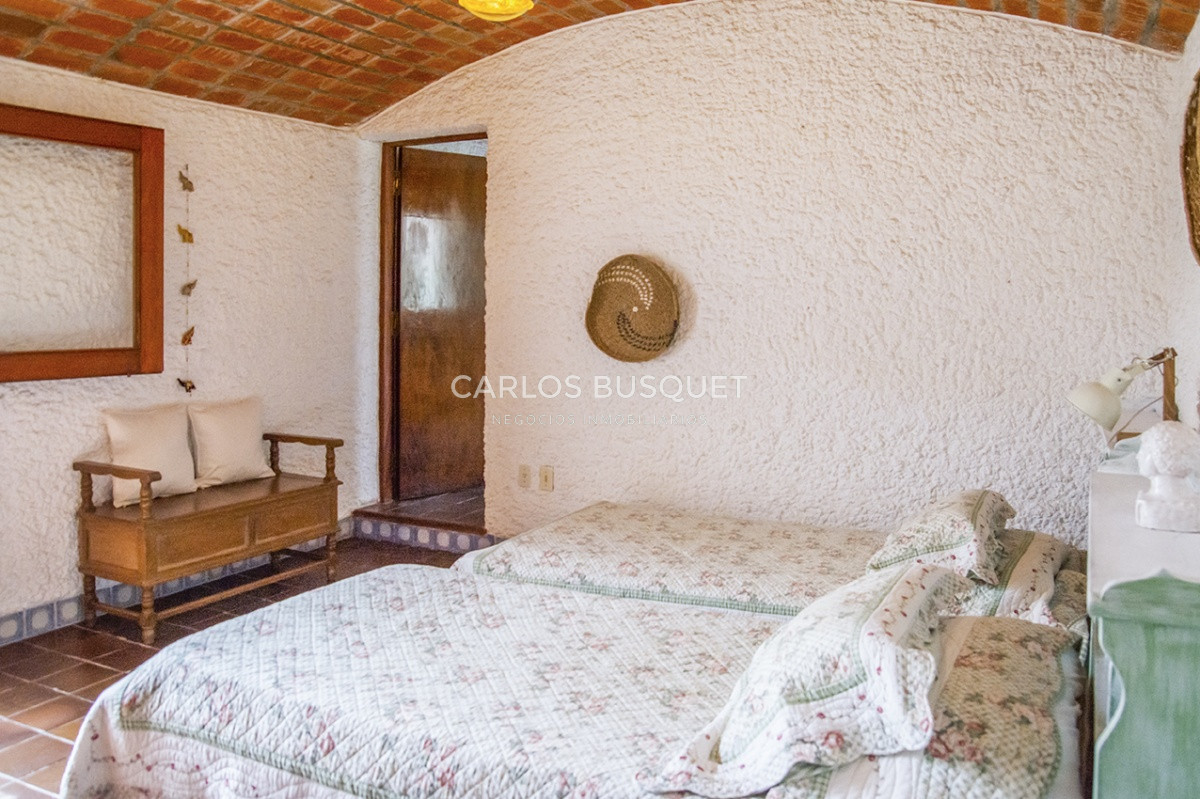 Casa ID.85 - Hermosa casa en venta en zona de la península.