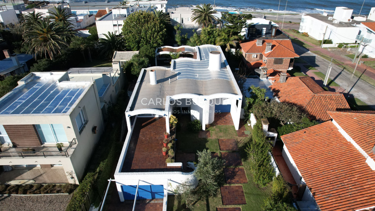 Casa ID.85 - Hermosa casa en venta en zona de la península.