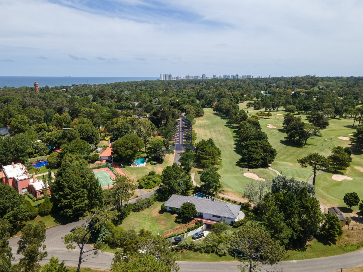 Golf - GoPunta - Portal Inmobiliario de Punta del Este - Maldonado