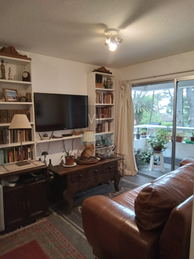 Apartamento ID.2630 - A pasos de todo, departamento de 2 dormitorios en venta