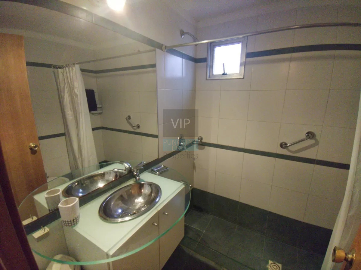 Apartamento ID.2630 - A pasos de todo, departamento de 2 dormitorios en venta