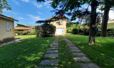 Venta casa 6 dormitorios playa mansa