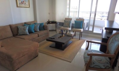 Departamento de 3 dormitorios con Terraza en Punta del Este