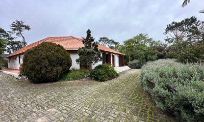 Venta Casa 4 Dormitorios en Golf - Punta del Este