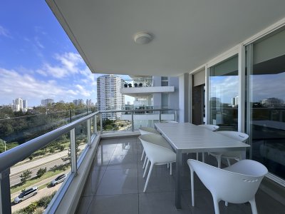 Vende departamento en Torre ONE, Punta del Este - PSK2221A