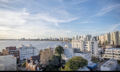Vende departamento de 3 dormitorios con vista al Puerto, Punta del Este