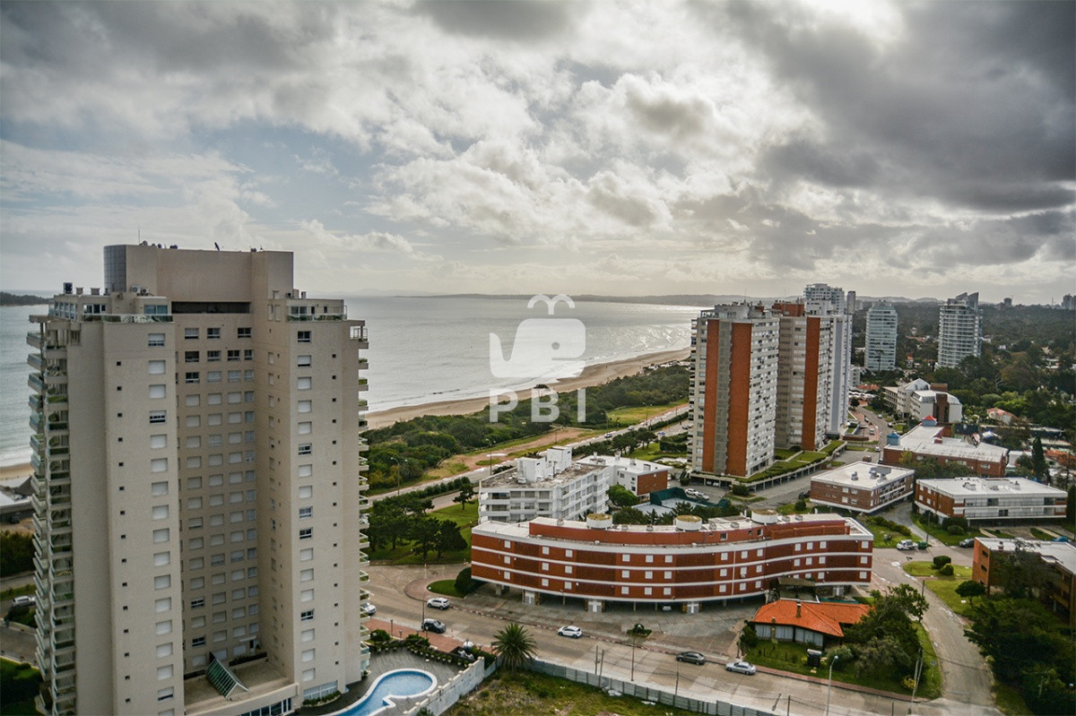 RGVwYXJ0YW1lbnRvIGRlIDMgZG9ybWl0b3Jpb3MgZW4gdmVudGEgYSBwYXNvcyBkZWwgbWFyLiBHYWxhIFRvd2VyIC0gR2FsYSBUb3dlciAgLSBSZWYgOiBQQkkxNTc3Mg==