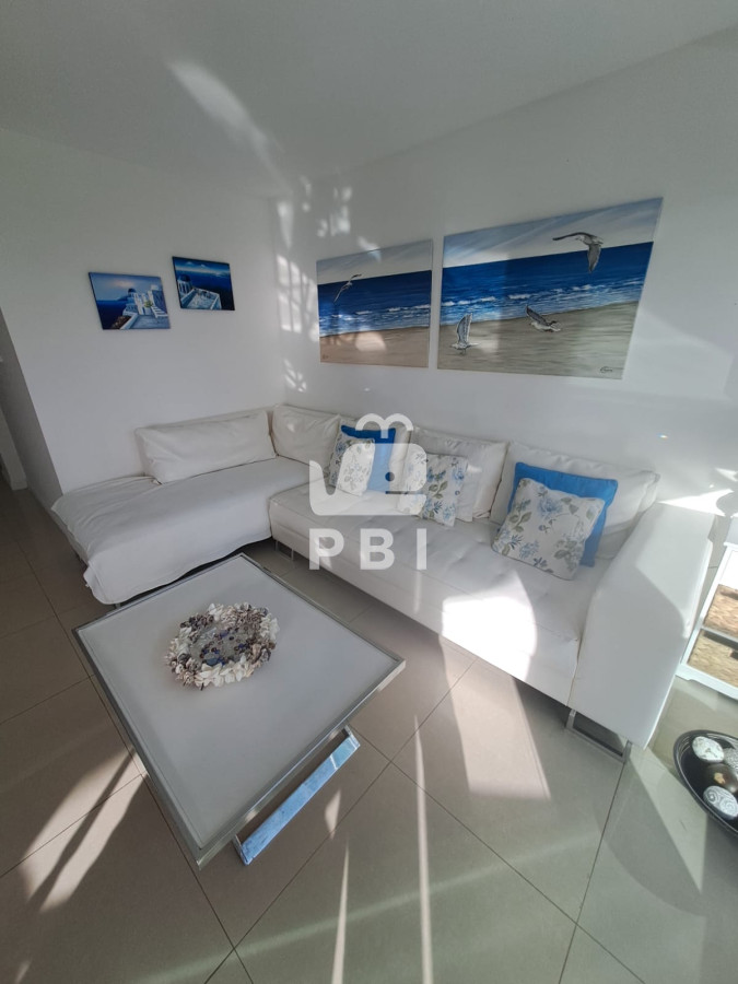 QXBhcnRhbWVudG8gZW4gUGxheWEgTWFuc2EgYSBsYSB2ZW50YSAzIERvcm1pdG9yaW9zIGNvbiB2aXN0YSAtIEdhbGEgVG93ZXIgIC0gUmVmIDogUEJJMTU3NzM=