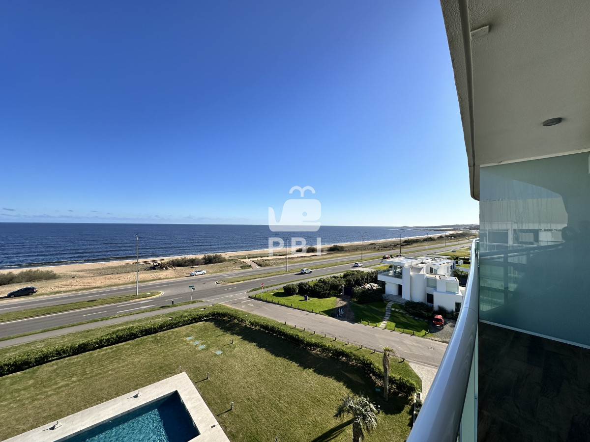 VmVuZGUgZGVwYXJ0YW1lbnRvIGRlIDIgZG9ybWl0b3Jpb3MgZW4gUGxheWEgTWFuc2EsIFB1bnRhIGRlbCBFc3RlICAtIEVkaWZpY2lvIC8gVG9ycmUgQ3J1Y2Vyb3MgLSBSZWYgOiBQQkkxNTM3Ng==