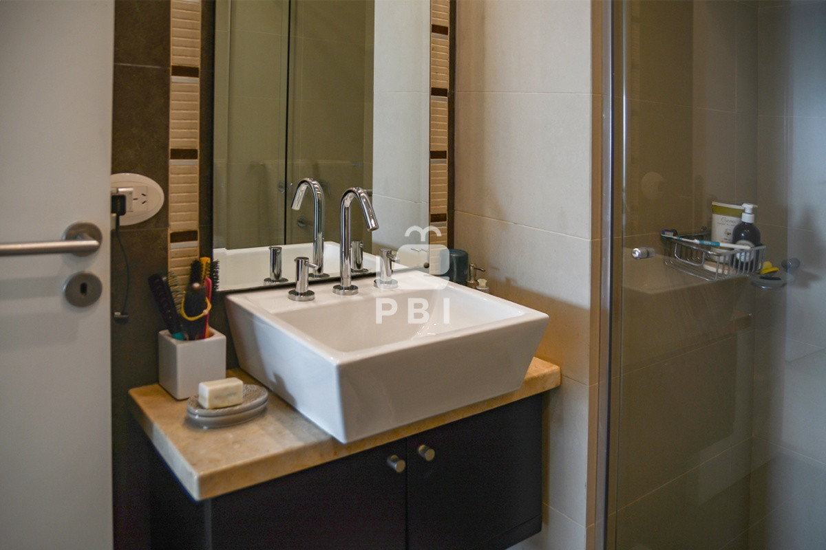 RGVwYXJ0YW1lbnRvIGRlIDMgZG9ybWl0b3Jpb3MgZW4gdmVudGEgYSBwYXNvcyBkZWwgbWFyLiBHYWxhIFRvd2VyIC0gR2FsYSBUb3dlciAgLSBSZWYgOiBQQkkxNTc3Mg==