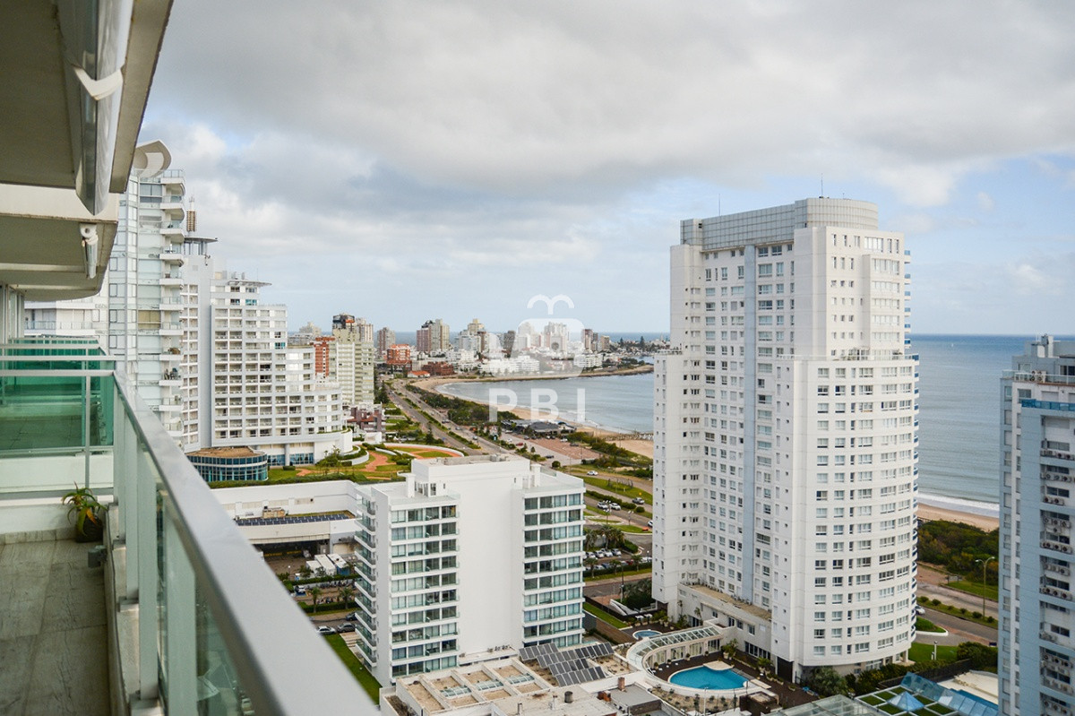 RGVwYXJ0YW1lbnRvIGRlIDMgZG9ybWl0b3Jpb3MgZW4gdmVudGEgYSBwYXNvcyBkZWwgbWFyLiBHYWxhIFRvd2VyIC0gR2FsYSBUb3dlciAgLSBSZWYgOiBQQkkxNTc3Mg==