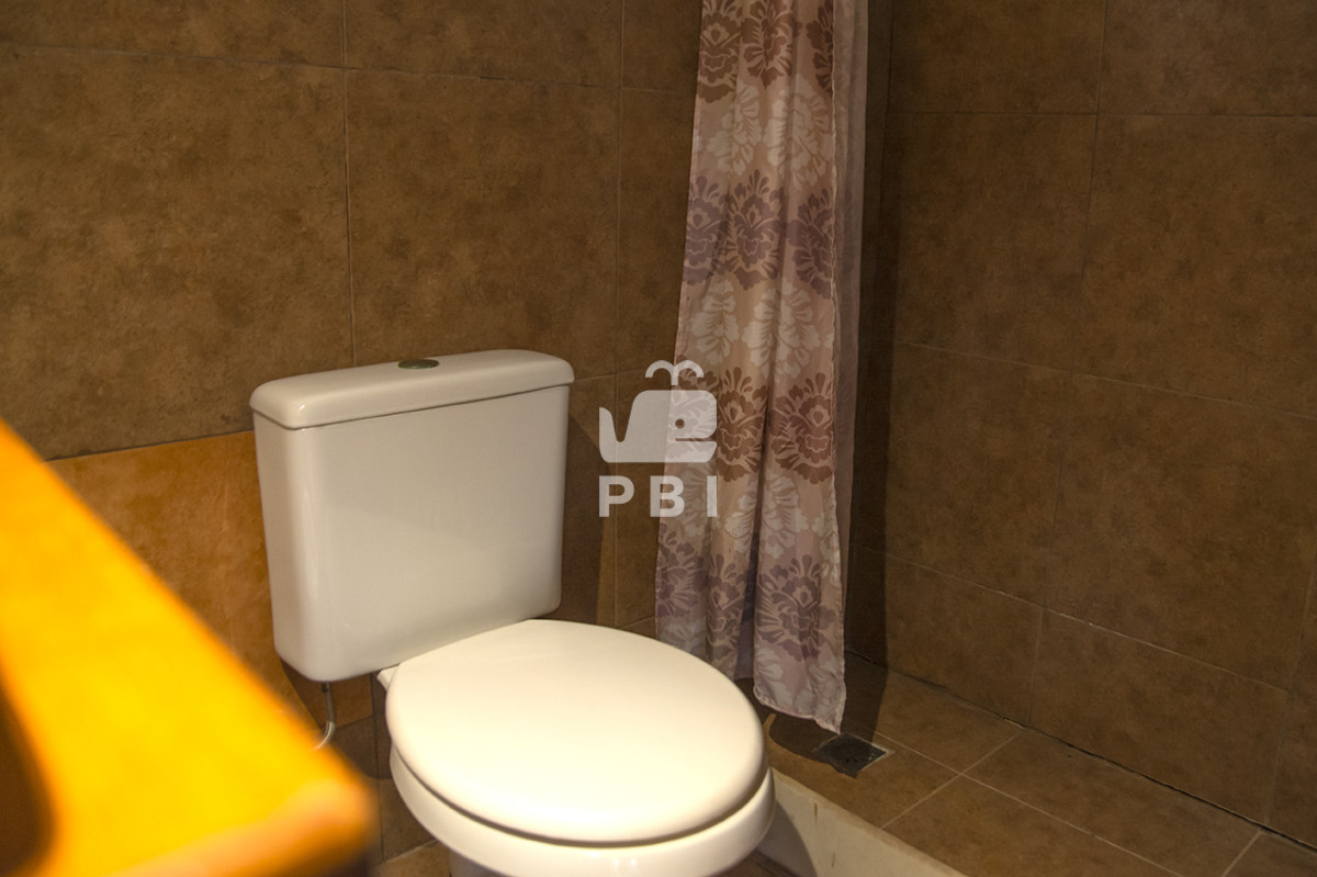 RW4gdmVudGEgY2FzYSBkZSAzIERvcm1pdG9yaW9zIGVuIEphcmRpbmVzIGRlIEPDs3Jkb2JhIGNvbiBCYXJiYWNvYSAgLSBSZWYgOiBQQkkxNTcxMQ==