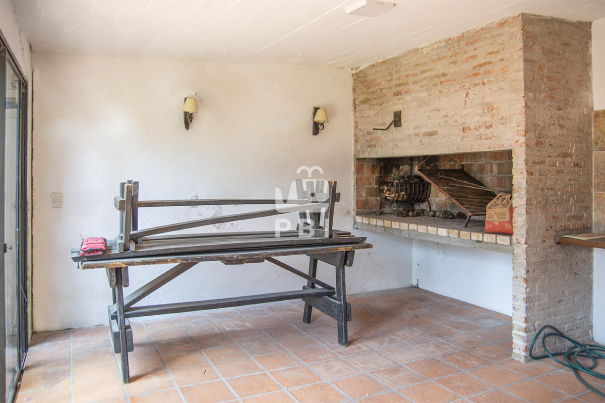 RXhjZWxlbnRlIGNoYWxldCBkZSA1IGRvcm1pdG9yaW9zIGVuIHZlbnRhIGEgcGFzb3MgZGUgUGxheWEgTWFuc2EgUHVudGEgZGVsIEVzdGUgLSBSZWYgOiBQQkkxNTc1OA==