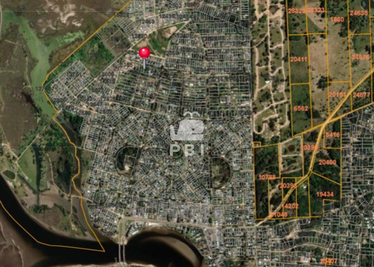 VGVycmVubyBkZSAxNzAwIG10cyAyIGEgbGEgdmVudGEgZW4gTGEgQmFycmEgRWwgVGVzb3JvIC0gUmVmIDogUEJJMTU3NjY=