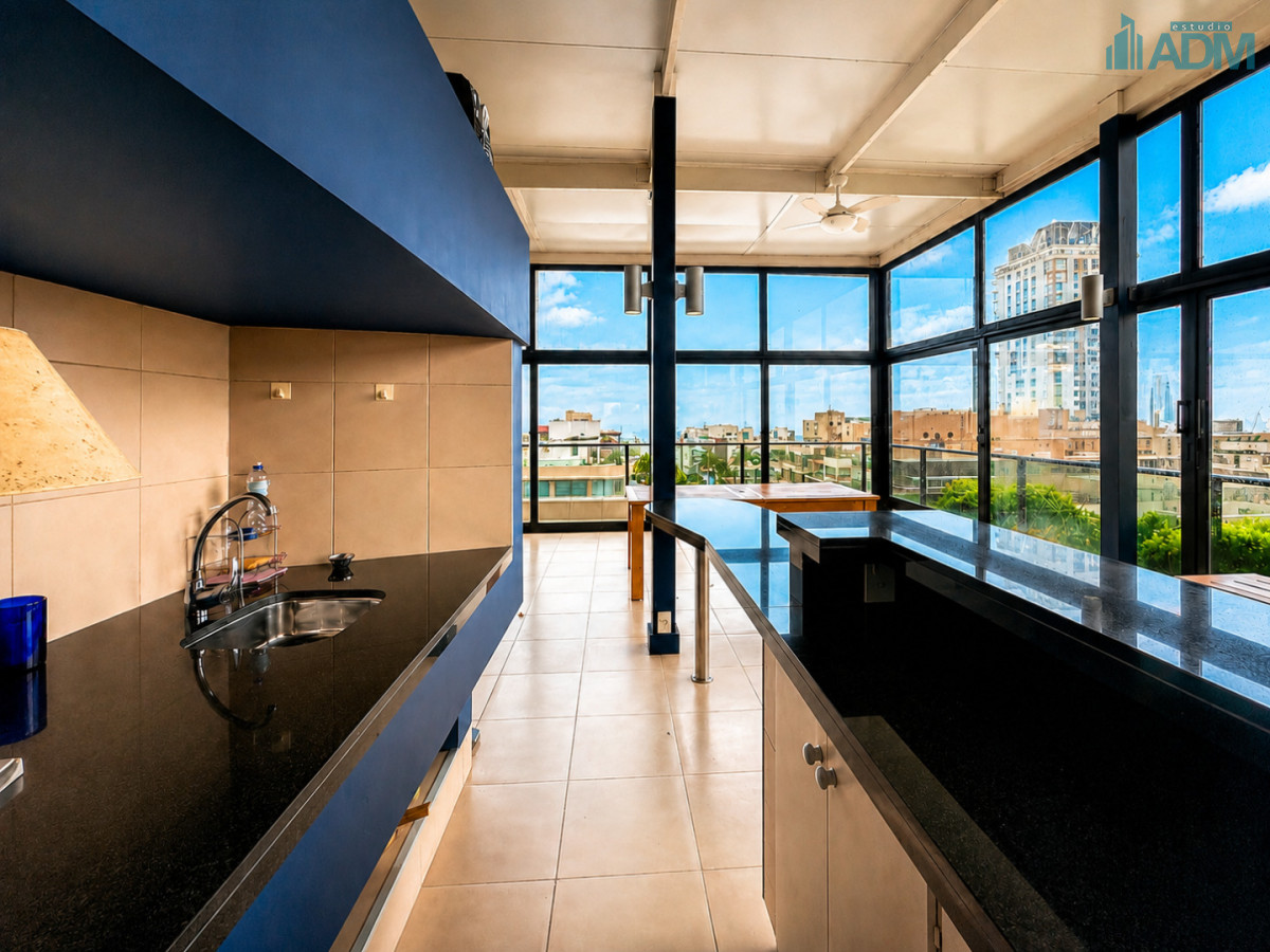 Apartamento ID.2021 - Departamento en Portofino con 2 garajes y hermosa vista al Puerto, Punta del Este