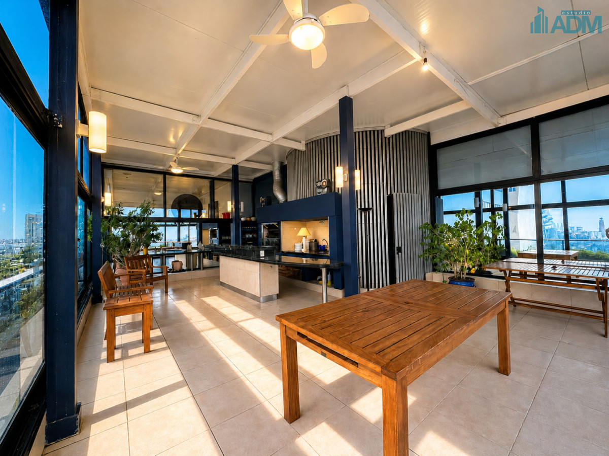 Apartamento ID.2021 - Departamento en Portofino con 2 garajes y hermosa vista al Puerto, Punta del Este