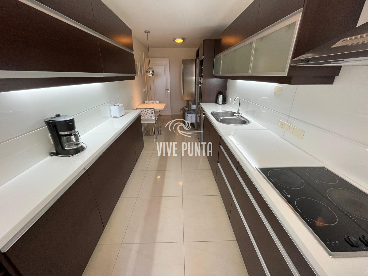 Apartamento ID.300 - Torre Imperiale II - Playa brava Punta Del Este 