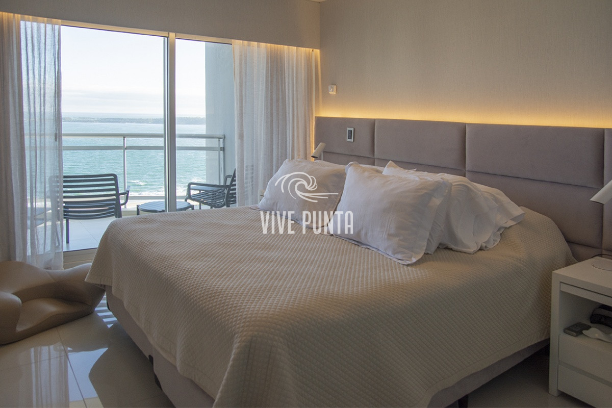 Apartamento ID.355 - Oportunidad en playa mansa, finamente decorado. Sunrise Tower