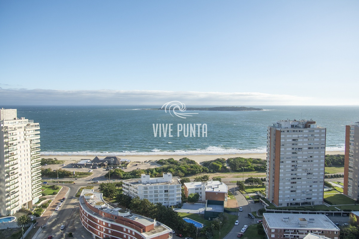 Apartamento ID.355 - Oportunidad en playa mansa, finamente decorado. Sunrise Tower