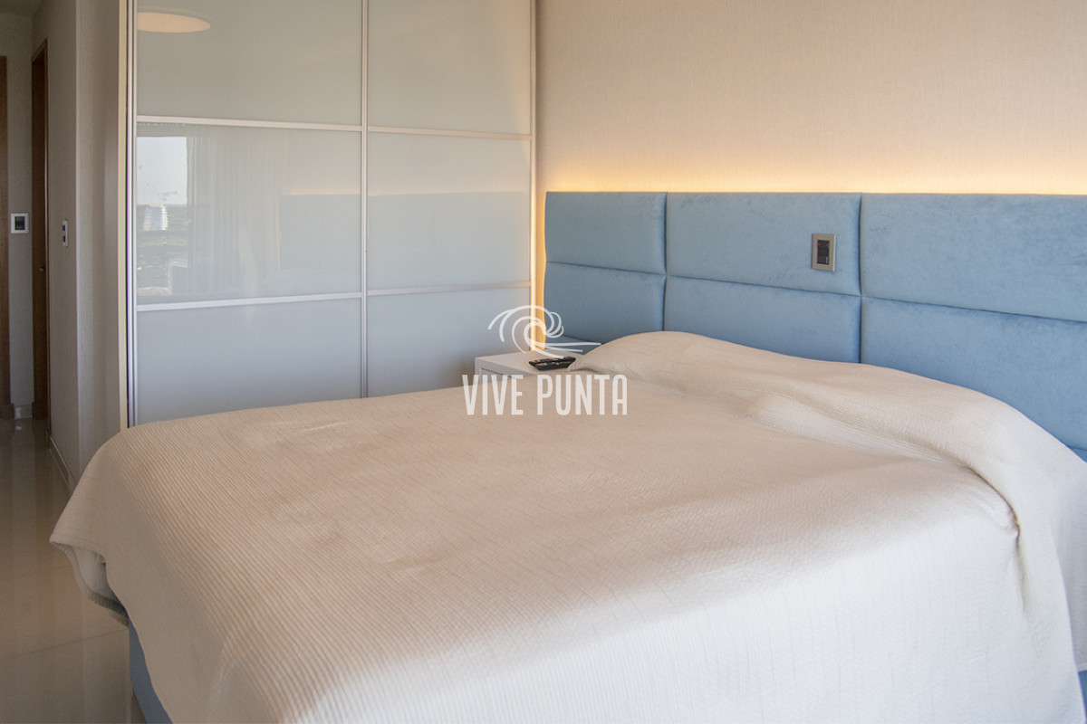 Apartamento ID.355 - Oportunidad en playa mansa, finamente decorado. Sunrise Tower